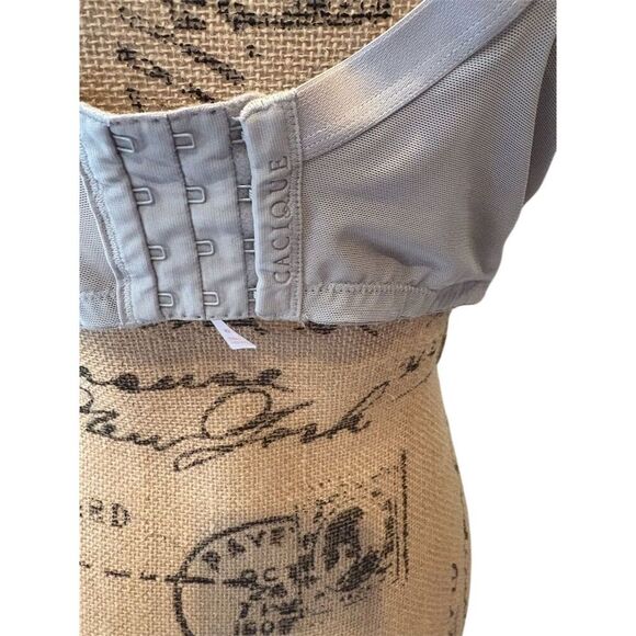 Cacique Women's Lace T-Shirt Bra 40F Gray Lightly Lined Underwire - Picture 8 of 13
